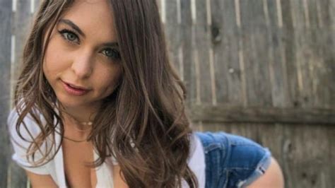 Riley Reid and Her New Girlfriend : r/LesbianGirlsPorn